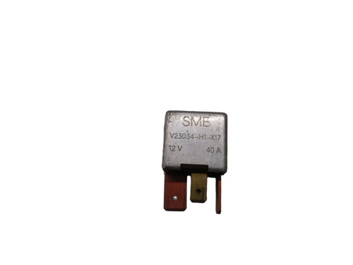 Relais q1375 audi - q1375, vw