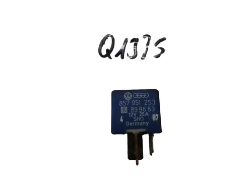 Relais q1376 audi - q1376,
